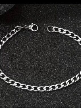 Polished Silver Curb Chain Bracelet